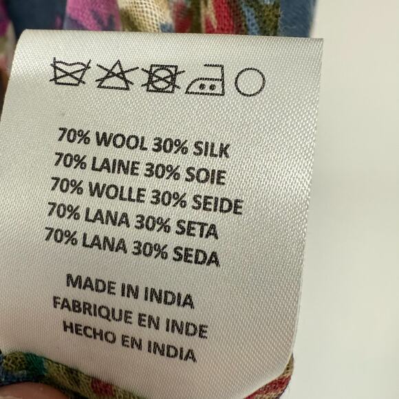 Saachi Infinity Scarf Womens One Size Blue Floral Wool Silk Art To Wear Bohemian - Picture 6 of 6